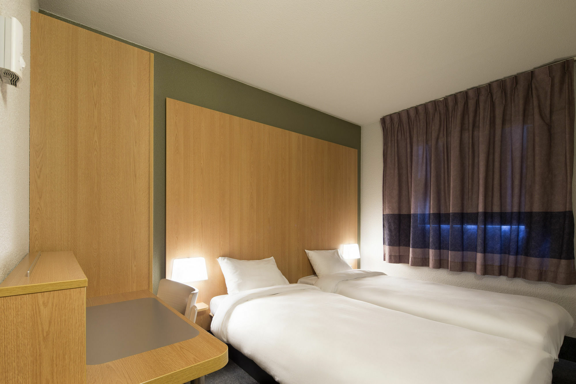 B&B Hotel Dunkerque Centre Gare Dunkirk المظهر الخارجي الصورة
